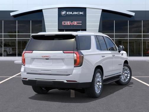 2025 GMC Yukon Elevation
