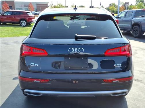 2018 Audi Q5 2.0T Tech Premium
