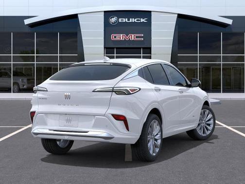 White Frost Tri-Coat 2026 Buick Envista Avenir