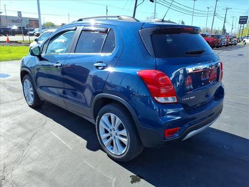 Pacific Blue Metallic 2020 Chevrolet Trax Premier