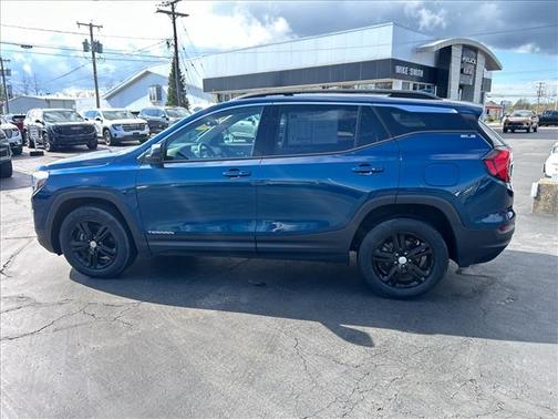 Blue Emerald Metallic 2020 GMC Terrain SLE
