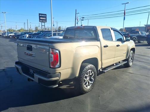 2022 GMC Canyon AT4