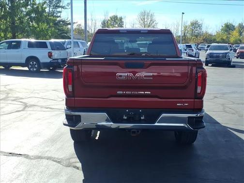 2022 GMC Sierra 1500 SLT