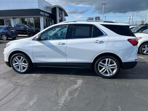 Iridescent Pearl Tricoat 2019 Chevrolet Equinox Premier w/2LZ