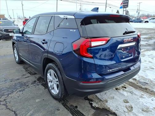 2023 GMC Terrain SLE