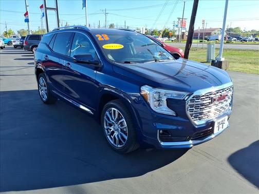 2023 GMC Terrain Denali