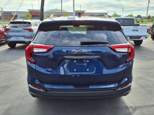 2022 GMC Terrain SLE