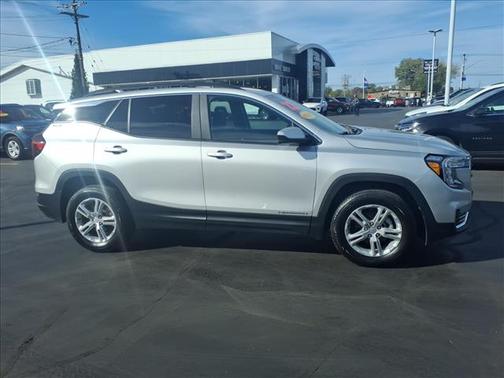 2022 GMC Terrain SLE
