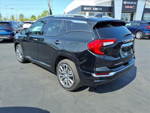 2022 GMC Terrain Denali