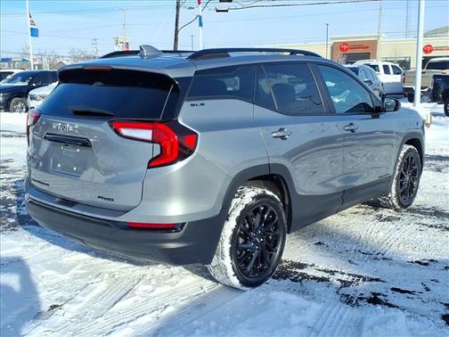 2023 GMC Terrain SLE
