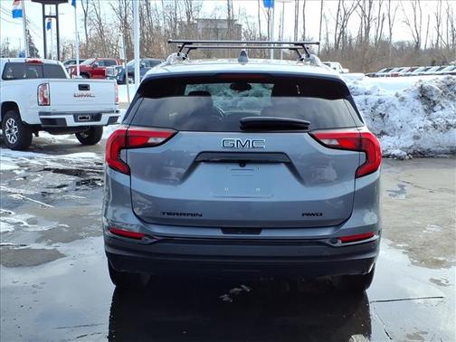 2021 GMC Terrain SLT