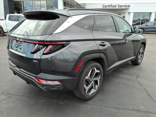 Gray 2022 Hyundai TUCSON SEL