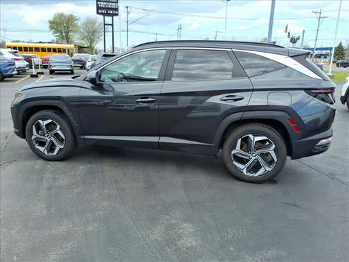 Gray 2022 Hyundai TUCSON SEL