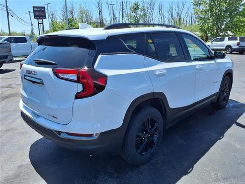 2022 GMC Terrain AT4