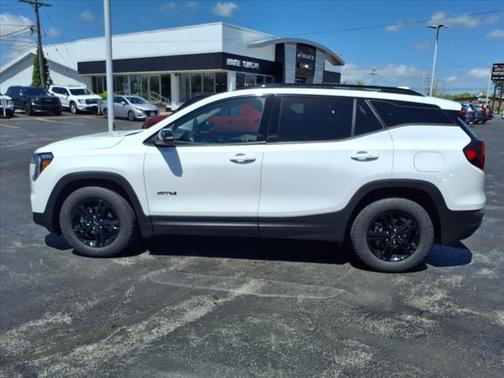 2022 GMC Terrain AT4