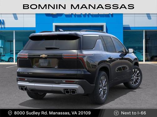 Mosaic Black Metallic 2026 Chevrolet Traverse LT