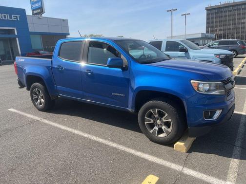 Kinetic Blue Metallic 2019 Chevrolet Colorado Z71