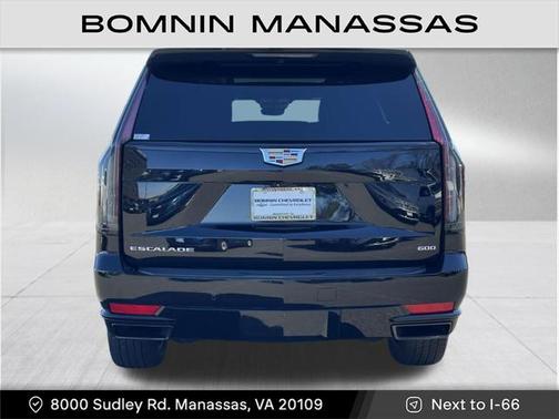 2023 Cadillac Escalade Sport