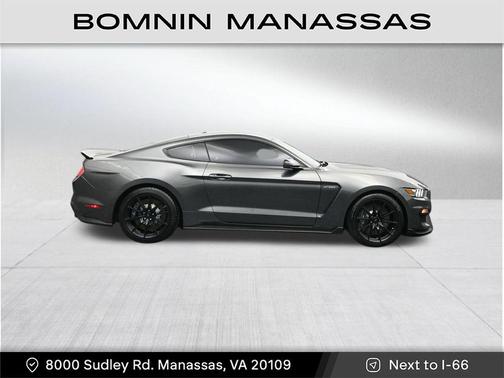 2017 Ford Shelby GT350 Base