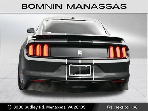 2017 Ford Shelby GT350 Base