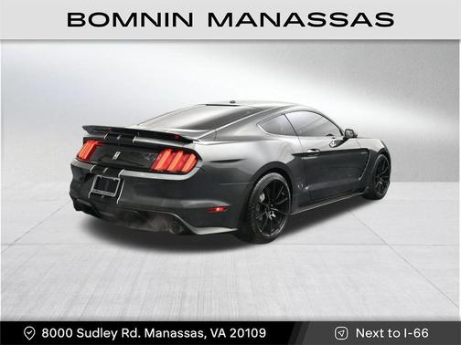 2017 Ford Shelby GT350 Base