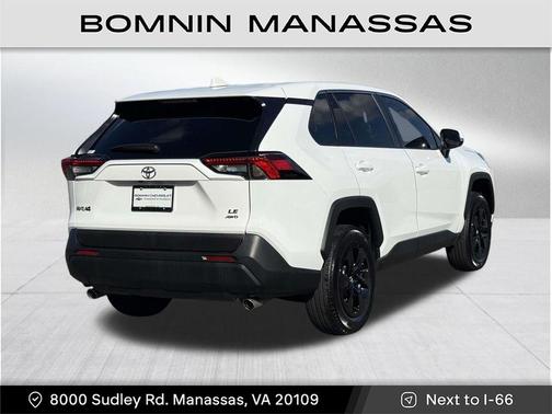 2025 Toyota RAV4 LE