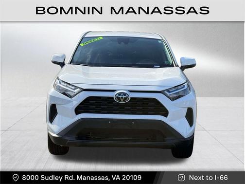 2025 Toyota RAV4 LE
