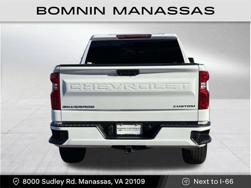 2024 Chevrolet Silverado 1500 Custom
