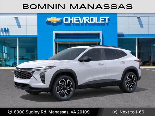 Summit White 2026 Chevrolet Trax FWD 2RS