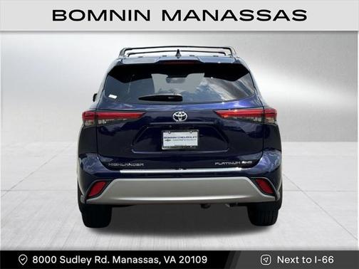 2022 Toyota Highlander Platinum