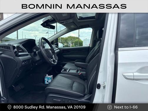 Platinum White Pearl 2025 Honda Odyssey Elite