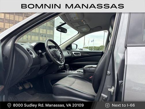 2019 Nissan Pathfinder SV