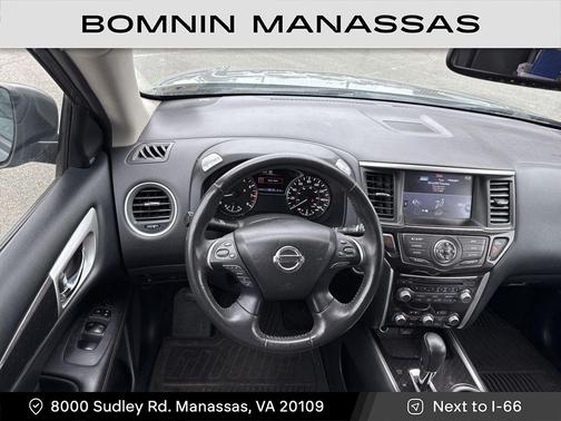 2019 Nissan Pathfinder SV