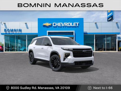 Summit White 2026 Chevrolet Traverse LT