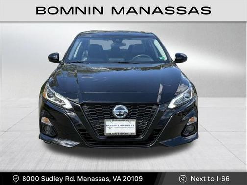 2022 Nissan Altima SR FWD