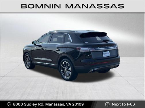2021 Lincoln Nautilus Reserve