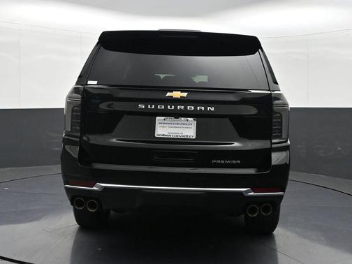 Black 2025 Chevrolet Suburban Premier