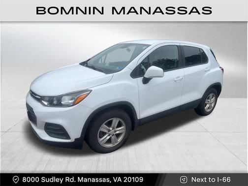 Summit White 2021 Chevrolet Trax LS