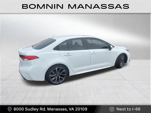 Blizzard Pearl 2020 Toyota Corolla SE