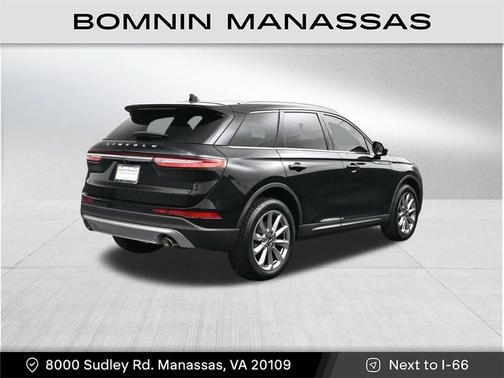 2022 Lincoln Corsair Standard