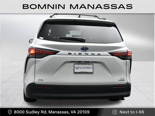 2022 Toyota Sienna XLE
