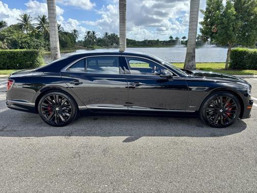 2024 Bentley Flying Spur Speed