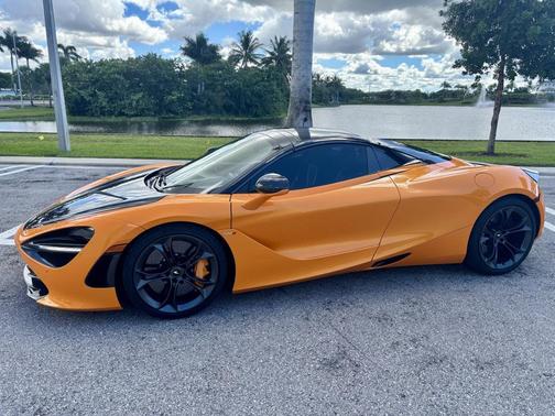 2020 McLaren 720S Base