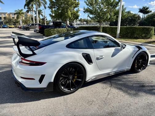 2019 Porsche 911 GT3 RS