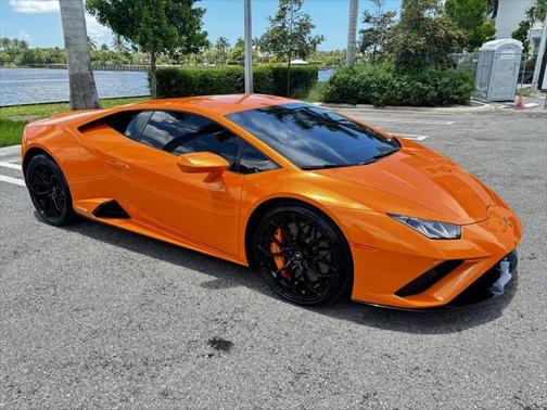 2023 Lamborghini Huracan EVO Coupe RWD