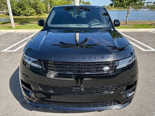 2024 Land Rover Range Rover Sport SE