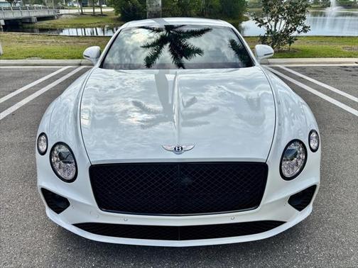 2024 Bentley Continental GT V8