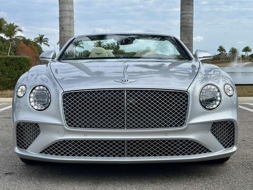 2022 Bentley Continental GT V8