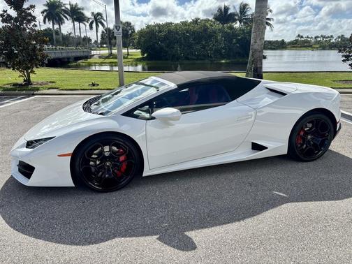 2018 Lamborghini Huracan LP580-2S