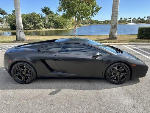 2007 Lamborghini Gallardo Base